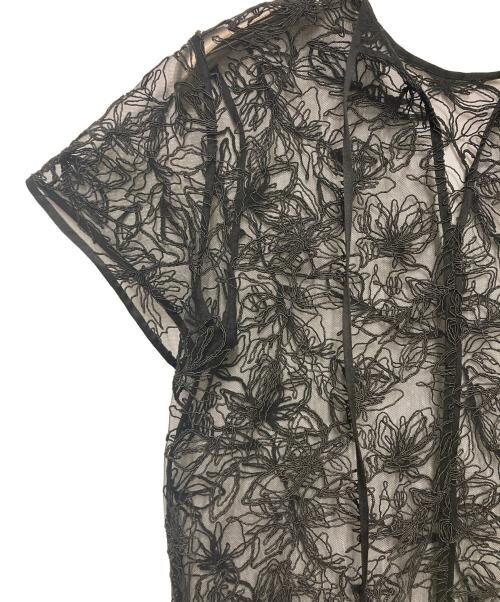 LE CIEL BLEU（ルシェルブルー）LE CIEL BLEU (ルシェルブルー) Flower Embroidery Dress / 半袖ワンピース ブラック サイズ:36の古着・服飾アイテム