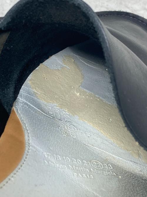 Maison Margiela（メゾンマルジェラ）Maison Margiela (メゾンマルジェラ) レザースリッポン ブラック サイズ:42の古着・服飾アイテム