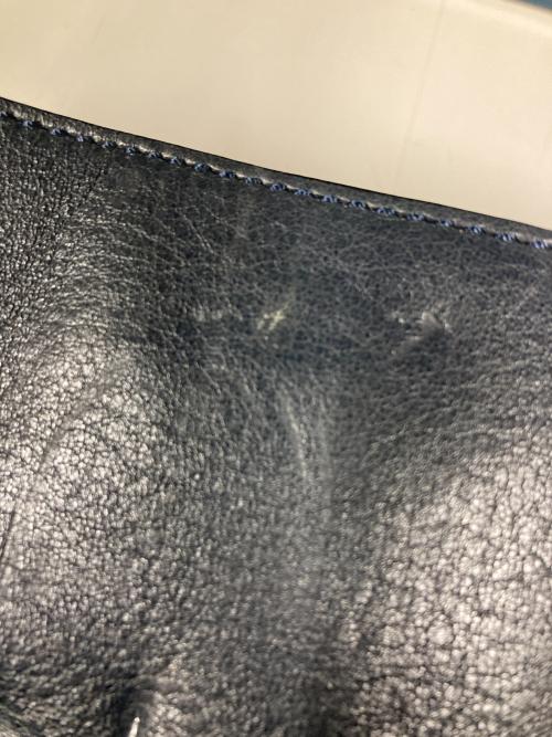 HIROFU（ヒロフ）HIROFU (ヒロフ) レザートートバッグ ネイビーの古着・服飾アイテム