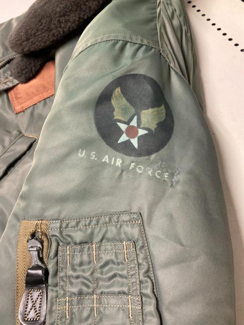 BUZZ RICKSON'S（バズリクソンズ）BUZZ RICKSON'S (バズリクソンズ) フライトジャケット グリーン サイズ:38の古着・服飾アイテム