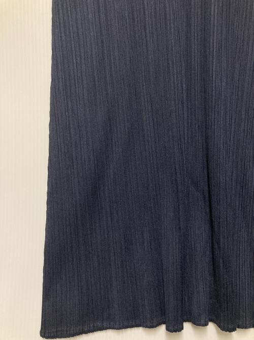 PLEATS PLEASE（プリーツプリーズ）PLEATS PLEASE (プリーツプリーズ) プリーツノースリーブワンピース ネイビー サイズ:3の古着・服飾アイテム