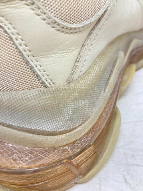 BALENCIAGA（バレンシアガ）BALENCIAGA (バレンシアガ) トリプルS / ダッドスニーカー ベージュ サイズ:US11の古着・服飾アイテム