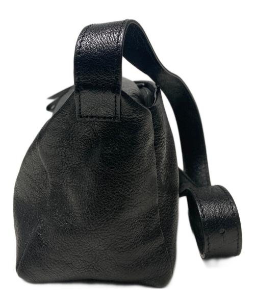 ear PAPILLONNER（イアパピヨネ）ear PAPILLONNER (イアパピヨネ) ボックスミニショルダーバッグ ブラックの古着・服飾アイテム