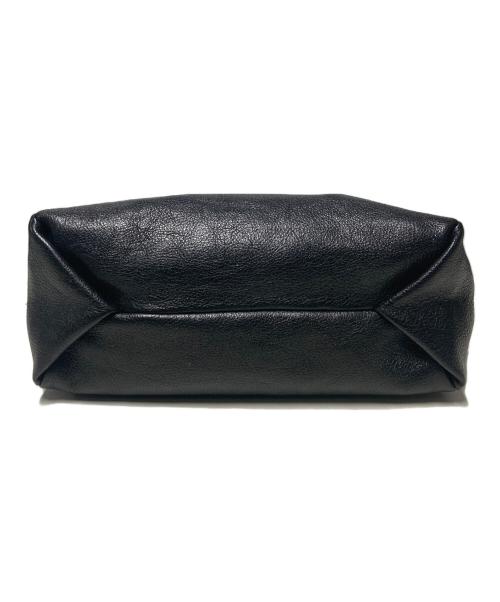 ear PAPILLONNER（イアパピヨネ）ear PAPILLONNER (イアパピヨネ) ボックスミニショルダーバッグ ブラックの古着・服飾アイテム