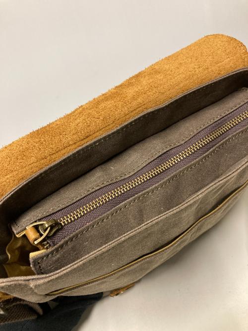RRL（ダブルアールエル）RRL (ダブルアールエル) ショルダーバッグ ブラウンの古着・服飾アイテム