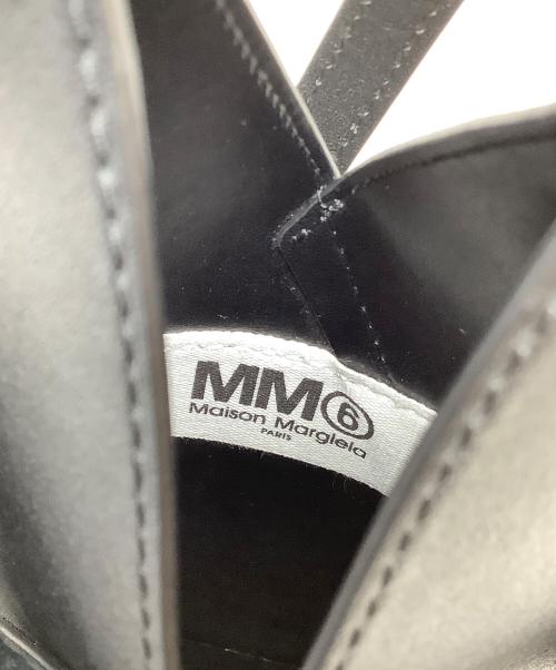 MM6 Maison Margiela（エムエムシックスメゾンマルジェラ）MM6 Maison Margiela (エムエムシックスメゾンマルジェラ) ショルダーバッグ ブラックの古着・服飾アイテム