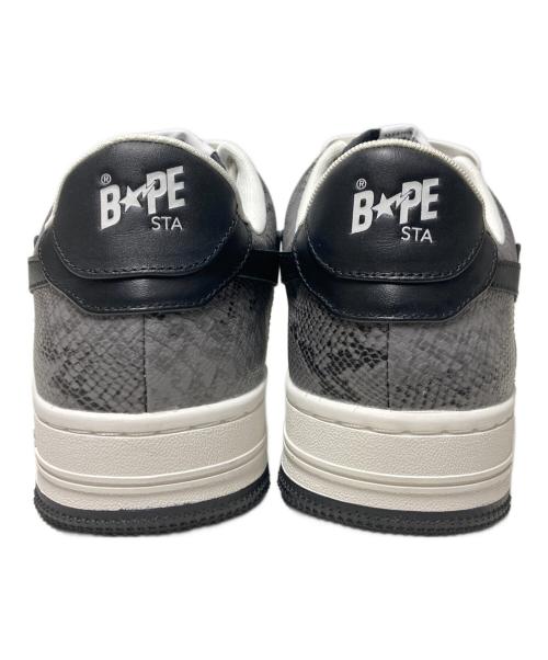 A BATHING APE（アベイシングエイプ）A BATHING APE (アベイシングエイプ) BAPE STA SNAKE ホワイト×グレー サイズ:US8.5の古着・服飾アイテム