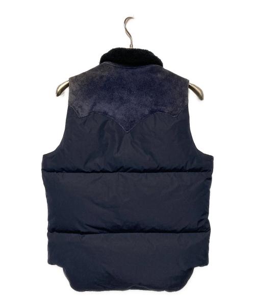 Rocky Mountain FeatherBed（ロッキーマウンテンフェザーベッド）Rocky Mountain FeatherBed (ロッキーマウンテンフェザーベッド) BEAUTY&YOUTH (ビューティーアンドユース) レザーヨークダウンベスト ネイビー サイズ:36の古着・服飾アイテム