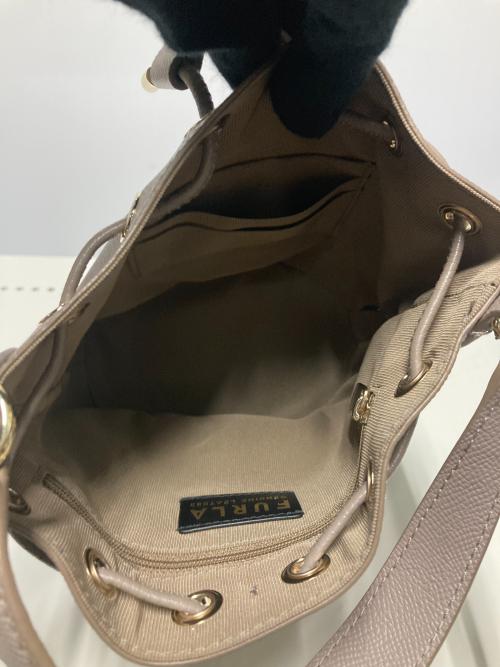 FURLA（フルラ）FURLA (フルラ) ショルダーバッグ グレージュの古着・服飾アイテム