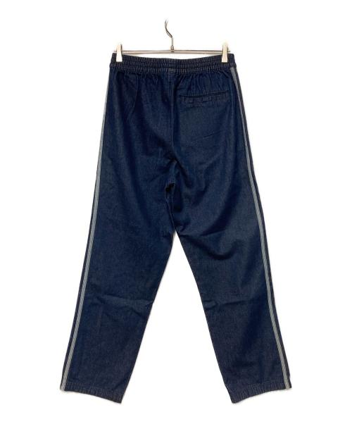 adidas（アディダス）adidas (アディダス) LOOSE TRACKPANT DENIM STONE インディゴ サイズ:M 未使用品の古着・服飾アイテム