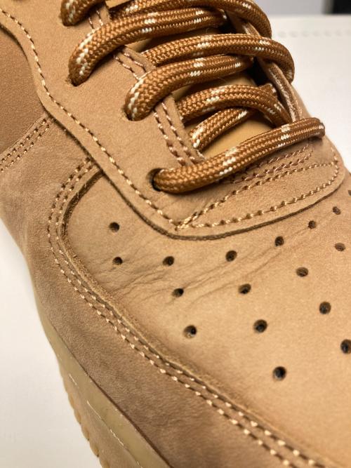 NIKE（ナイキ）NIKE (ナイキ) AIR FORCE 1 '07 WB ライトブラウン サイズ:US8.5の古着・服飾アイテム