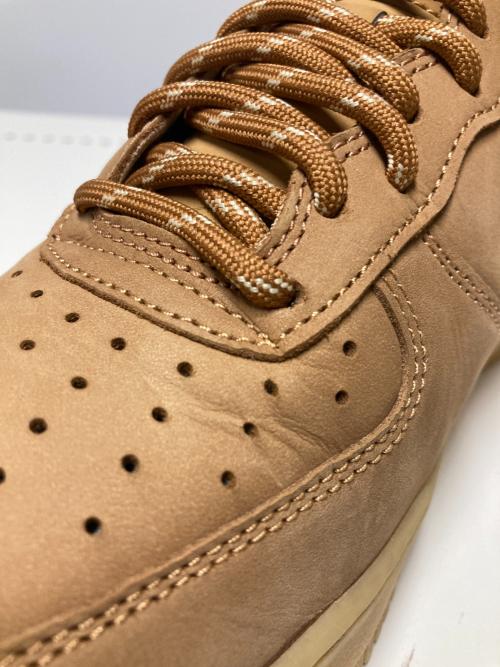 NIKE（ナイキ）NIKE (ナイキ) AIR FORCE 1 '07 WB ライトブラウン サイズ:US8.5の古着・服飾アイテム