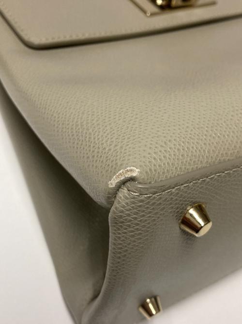 FURLA（フルラ）FURLA (フルラ) 1927ミニトップハンドバッグ グレージュの古着・服飾アイテム