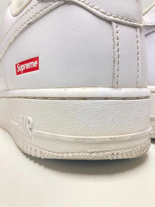 NIKE（ナイキ）NIKE (ナイキ) SUPREME (シュプリーム) AIR FORCE1 LOW ホワイト サイズ:US8.5の古着・服飾アイテム