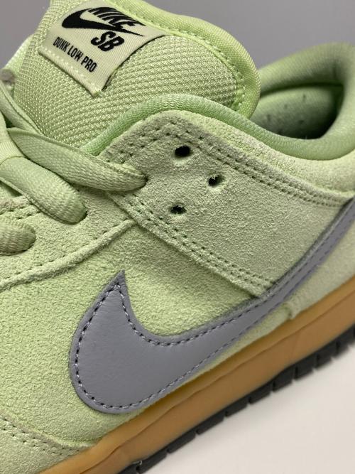 NIKE SB（ナイキエスビー）NIKE SB (ナイキエスビー) DUNK LOW PRO PRM グリーン サイズ:US9.5の古着・服飾アイテム