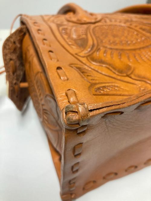 Carving Tribes（カービングトライブス）Carving Tribes (カービングトライブス) Maestra S ブラウンの古着・服飾アイテム