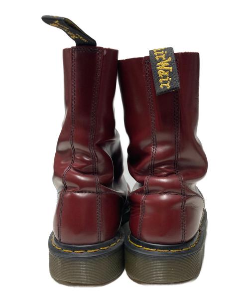 Dr.Martens（ドクターマーチン）Dr.Martens (ドクターマーチン) 10ホールブーツ チェリー サイズ:UK9の古着・服飾アイテム