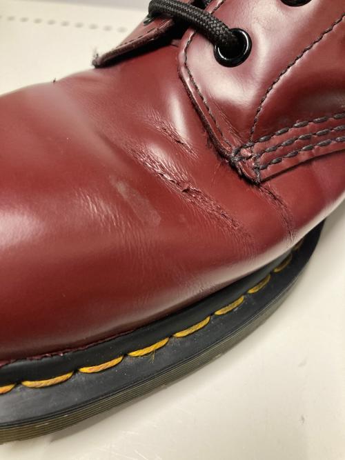 Dr.Martens（ドクターマーチン）Dr.Martens (ドクターマーチン) 10ホールブーツ チェリー サイズ:UK9の古着・服飾アイテム