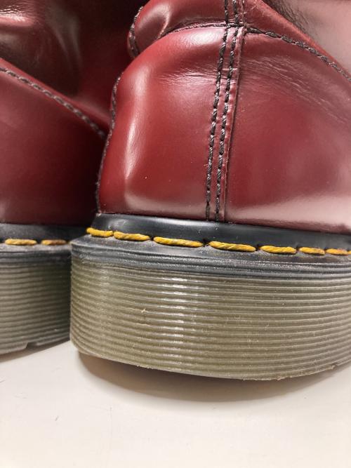Dr.Martens（ドクターマーチン）Dr.Martens (ドクターマーチン) 10ホールブーツ チェリー サイズ:UK9の古着・服飾アイテム