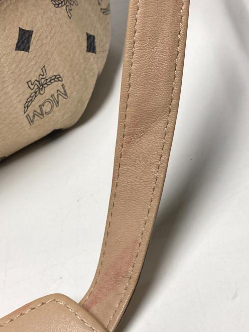 MCM（エムシーエム）MCM (エムシーエム) 巾着レザーショルダーバッグ ベージュの古着・服飾アイテム