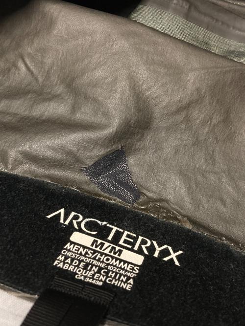 ARC'TERYX（アークテリクス）ARC'TERYX (アークテリクス) BETA SL HYBRID JACKET ブラック サイズ:Mの古着・服飾アイテム