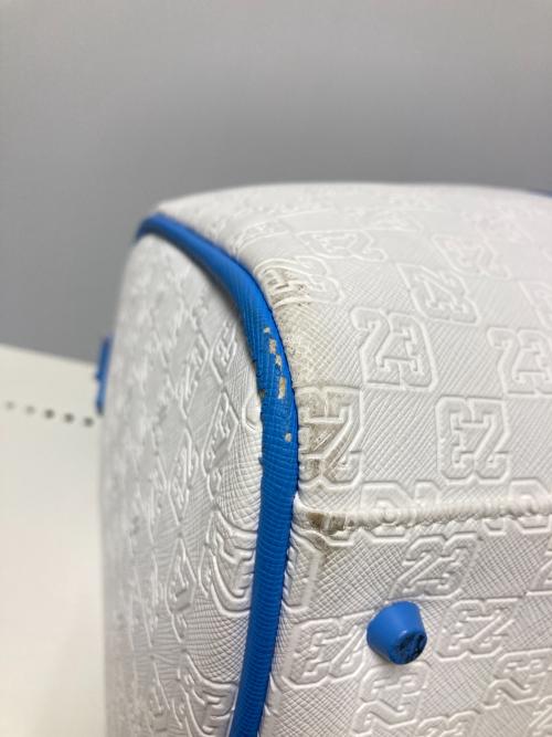 JORDAN（ジョーダン）JORDAN (ジョーダン) JAM MONOGRAM DUFFLE BAG ホワイト×ブルーの古着・服飾アイテム