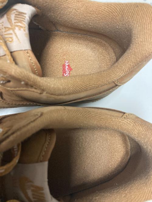 NIKE（ナイキ）NIKE (ナイキ) SUPREME (シュプリーム) AIR FORCE 1 LOW W ブラウン サイズ:US7の古着・服飾アイテム