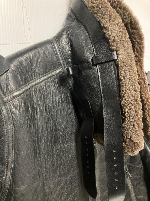 RAWLIFE（ロウライフ）RAWLIFE (ロウライフ) ムートンジャケット ブラック サイズ:Mの古着・服飾アイテム