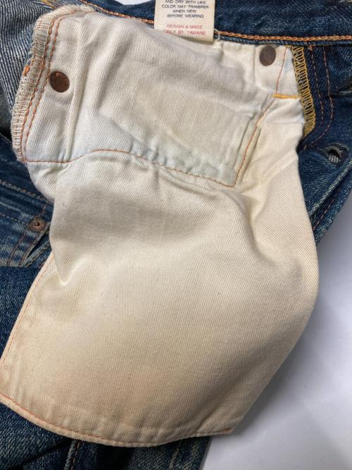 EVISU（エヴィス）EVISU (エヴィス) カモメペイントデニムパンツ インディゴ サイズ:30×35の古着・服飾アイテム