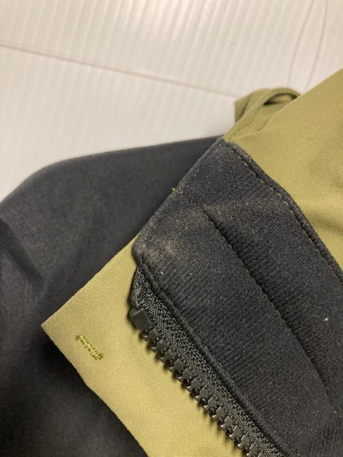 THE NORTH FACE（ザ ノース フェイス）THE NORTH FACE (ザ ノース フェイス) Mountain Light Jacket オリーブ サイズ:Mの古着・服飾アイテム