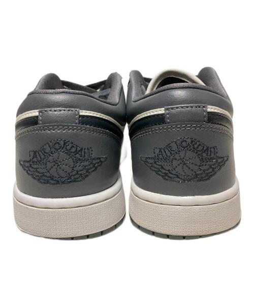 NIKE（ナイキ）NIKE (ナイキ) WMNS AIR JORDAN 1 LOW グレー×ホワイト サイズ:US11の古着・服飾アイテム
