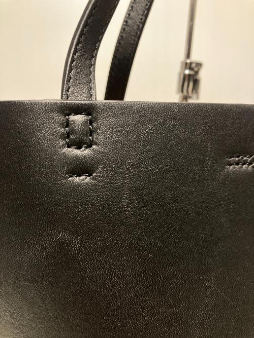 TORY BURCH（トリーバーチ）TORY BURCH (トリーバーチ) 2WAYレザーハンドバッグ ブラックの古着・服飾アイテム