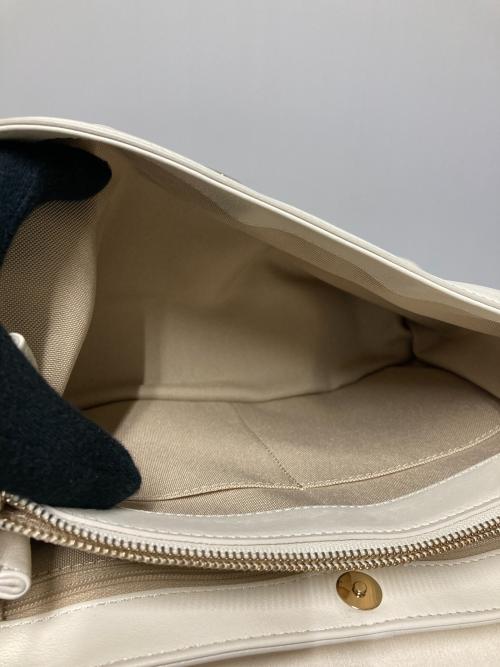 COLE HAAN（コールハーン）COLE HAAN (コールハーン) コレクティブ サッチェル ホワイトの古着・服飾アイテム