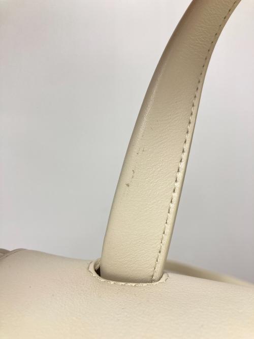 COLE HAAN（コールハーン）COLE HAAN (コールハーン) コレクティブ サッチェル ホワイトの古着・服飾アイテム