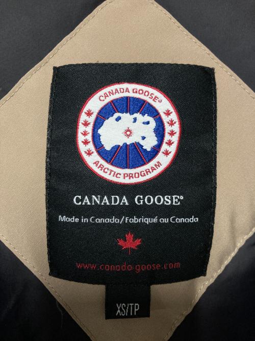 CANADA GOOSE（カナダグース）CANADA GOOSE (カナダグース) VICTORIA PARKA ベージュ サイズ:XSの古着・服飾アイテム