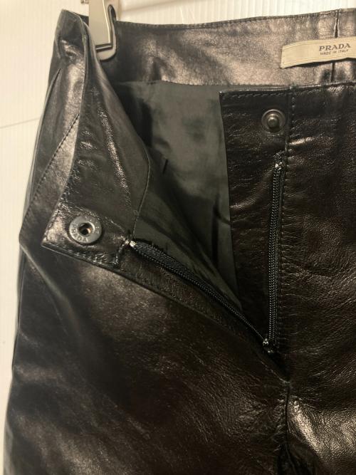 PRADA（プラダ）PRADA (プラダ) レザーパンツ ブラック サイズ:42 未使用品の古着・服飾アイテム
