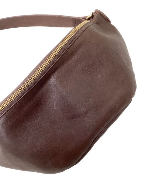 SLOW（スロウ）SLOW (スロウ) ボディーバッグ ブラウンの古着・服飾アイテム