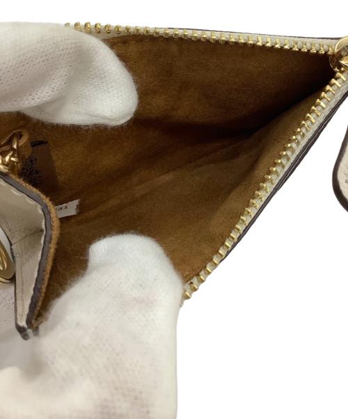 COACH（コーチ）COACH (コーチ) パスケース付きコインケース ベージュの古着・服飾アイテム