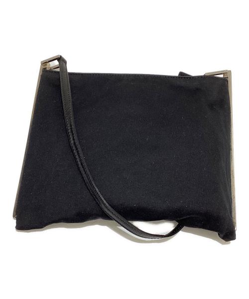 FENDI（フェンディ）FENDI (フェンディ) ショルダーバッグ ブラックの古着・服飾アイテム