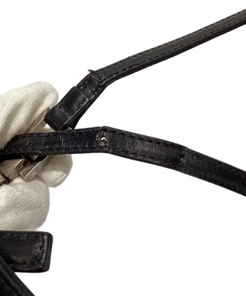 FENDI（フェンディ）FENDI (フェンディ) ショルダーバッグ ブラックの古着・服飾アイテム