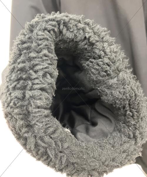 AVIREX（アヴィレックス）AVIREX (アヴィレックス) B-3 HOODIE フライトジャケット ブラック サイズ:XLの古着・服飾アイテム