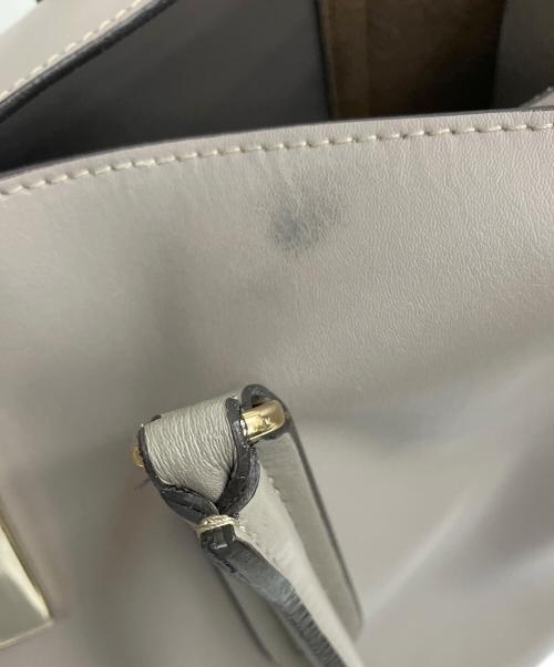 FURLA（フルラ）FURLA (フルラ) トートバッグ ベージュの古着・服飾アイテム