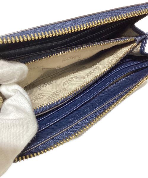 MICHAEL KORS（マイケル・コース）MICHAEL KORS (マイケルコース) L字ラウンドファスナー財布 ネイビーの古着・服飾アイテム