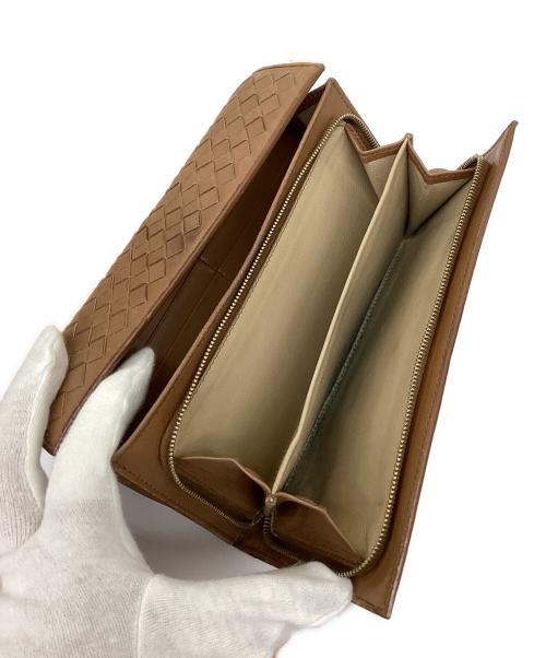 BOTTEGA VENETA（ボッテガベネタ）BOTTEGA VENETA (ボッテガベネタ) 長財布 ブラウンの古着・服飾アイテム