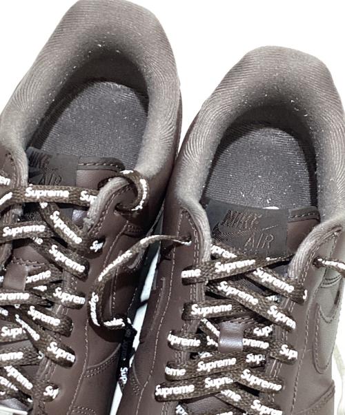 NIKE（ナイキ）NIKE (ナイキ) Supreme (シュプリーム) ローカットスニーカー ブラウン サイズ:27.0の古着・服飾アイテム
