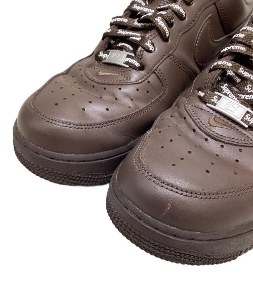 NIKE（ナイキ）NIKE (ナイキ) Supreme (シュプリーム) ローカットスニーカー ブラウン サイズ:27.0の古着・服飾アイテム