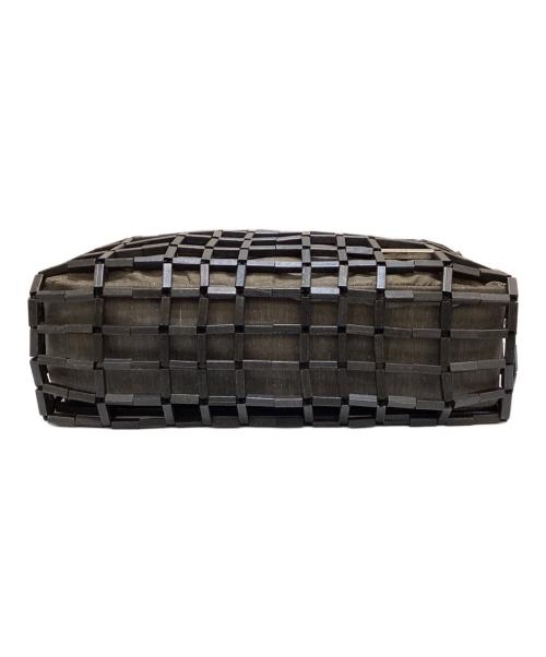 Salvatore Ferragamo（サルヴァトーレ フェラガモ）Salvatore Ferragamo (サルヴァトーレ フェラガモ) メッシュハンドバッグ グレー×ブラックの古着・服飾アイテム