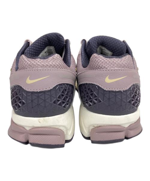 NIKE（ナイキ）NIKE (ナイキ) スニーカー Zoom Vomero 5 パープル サイズ:28.5の古着・服飾アイテム
