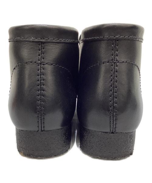 CLARKS（クラークス）CLARKS (クラークス) ワラビーブーツ ブラック サイズ:26.5の古着・服飾アイテム