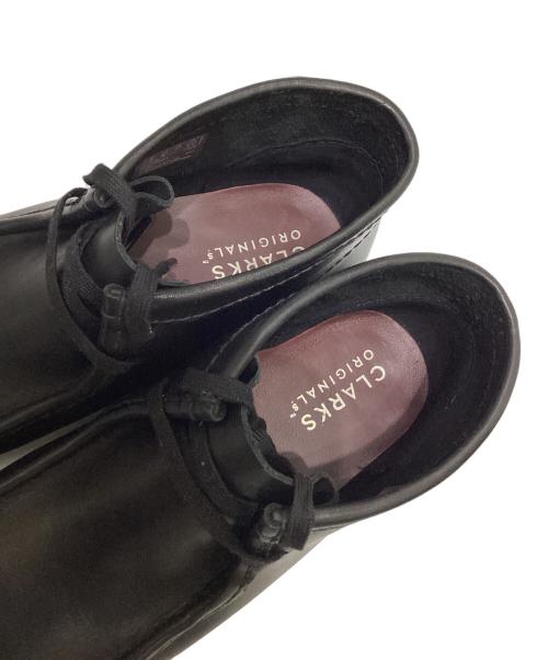 CLARKS（クラークス）CLARKS (クラークス) ワラビーブーツ ブラック サイズ:26.5の古着・服飾アイテム